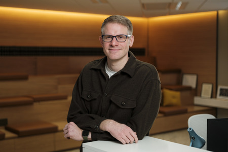 Hugverka- og stjórnsýslusvið